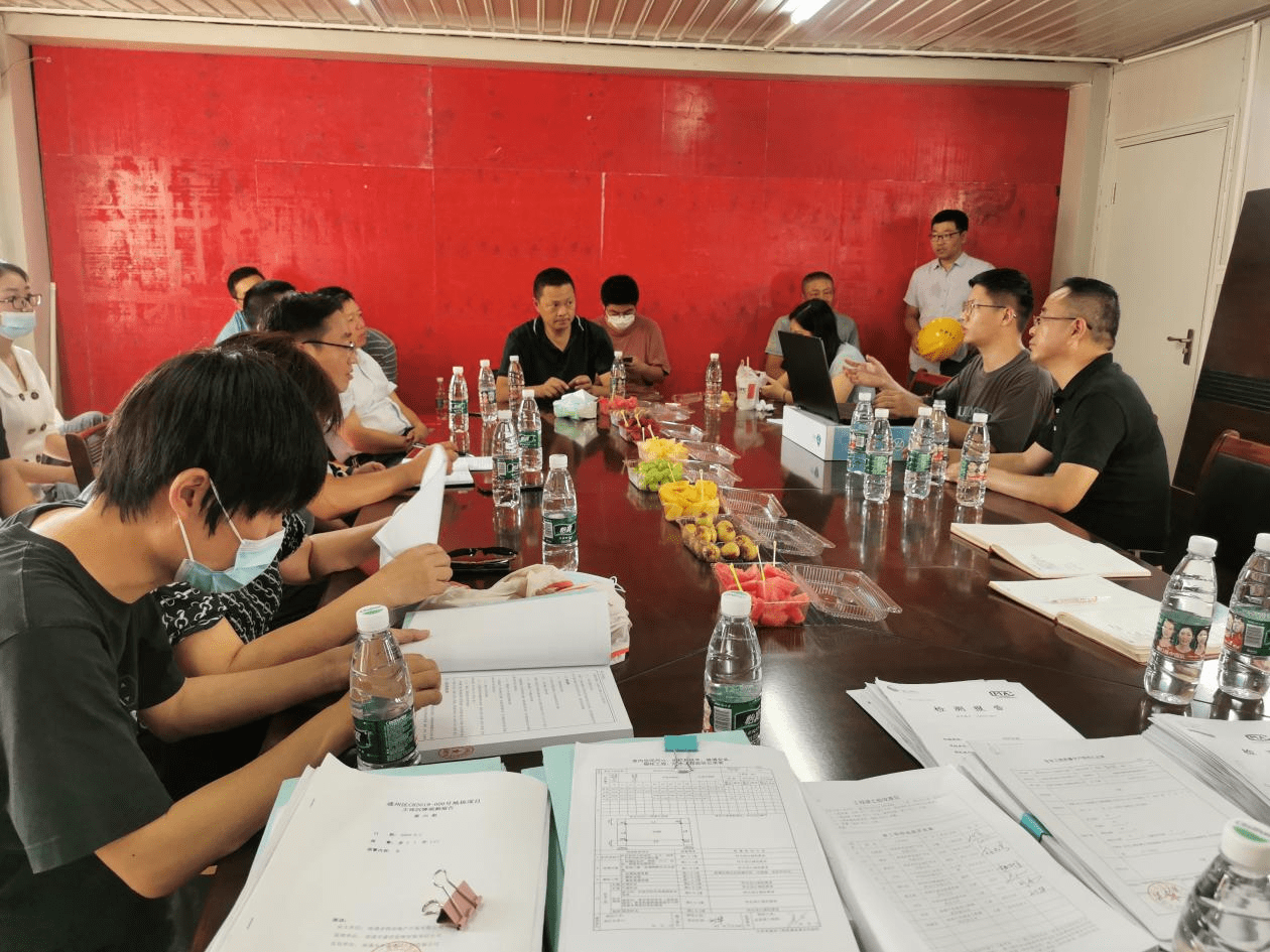 邵总一行到南通市通州区卓越越城小区进行实地产品演示